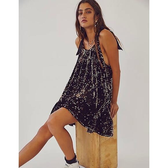 FREE PEOPLE Nova Convertible Strap Sequin Mini Dress Black Medium M - Picture 1 of 8